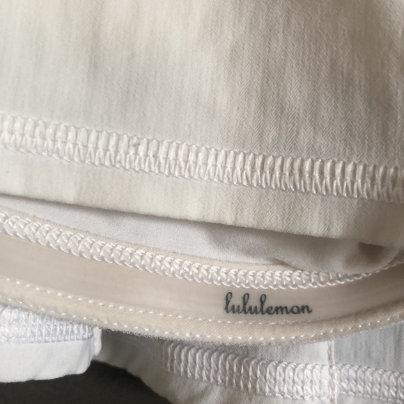 White lululemon skirt size 8 - Picture 2 of 5
